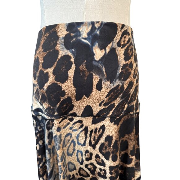 Eva Varro Medium Animal Print Stretchy Quality - Picture 8 of 11